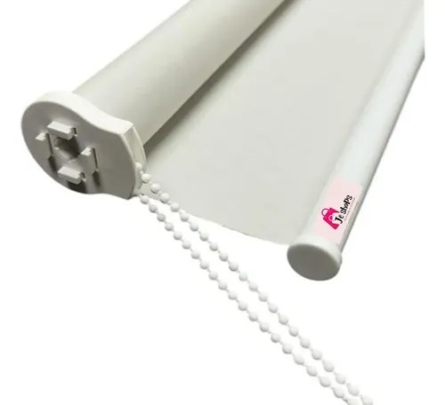 Cortina rolô branca com corrente de acionamento, foto do anúncio do produto no Mercado Livre