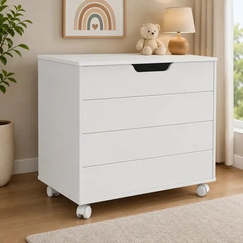 Baú branco de brinquedos com rodinhas em quarto infantil claro, foto do anúncio do produto no Mercado Livre