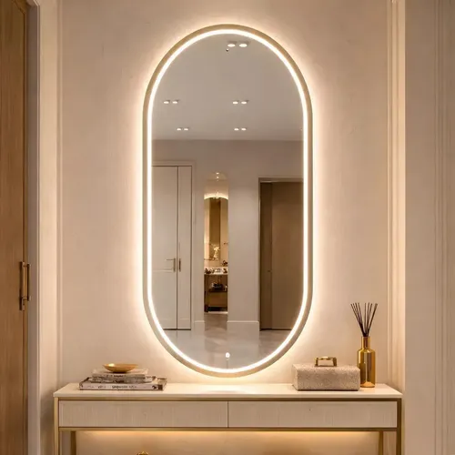 Espelho oval vertical com LED aceso em banheiro, foto do anúncio do produto no Mercado Livre