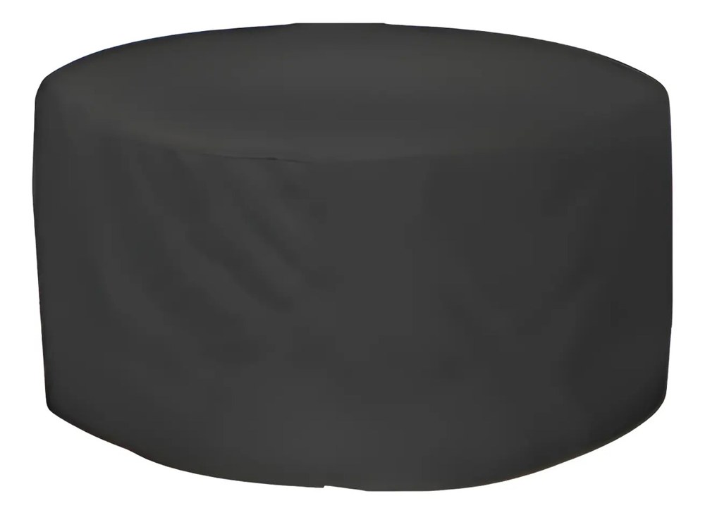Capa redonda preta cobrindo um conjunto de mesa de jardim, foto do anúncio do produto no Mercado Livre